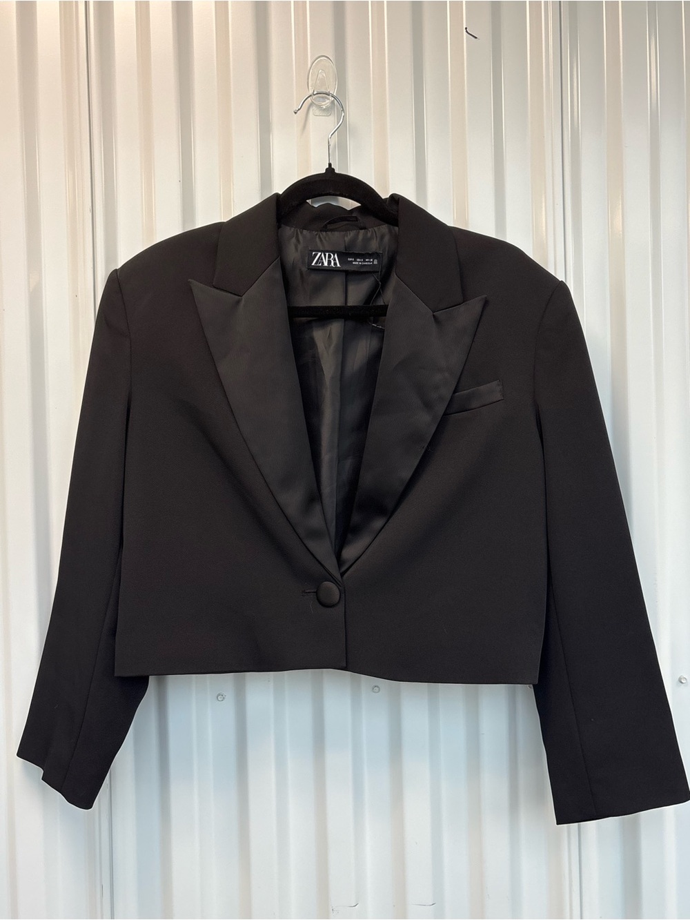 Zara Black Cropped Satin-Lapel Blazer - Picture 2 of 8